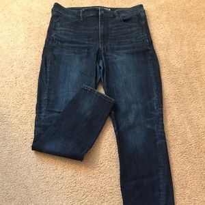 AE Super Hi-Rise Jegging - Dark Wash! AEO Denim X